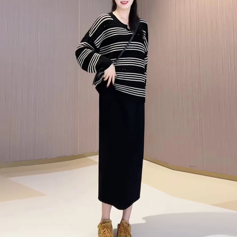 秋季新款胖mm大码V领休闲时尚套装气质宽松减龄显瘦两件套半身裙