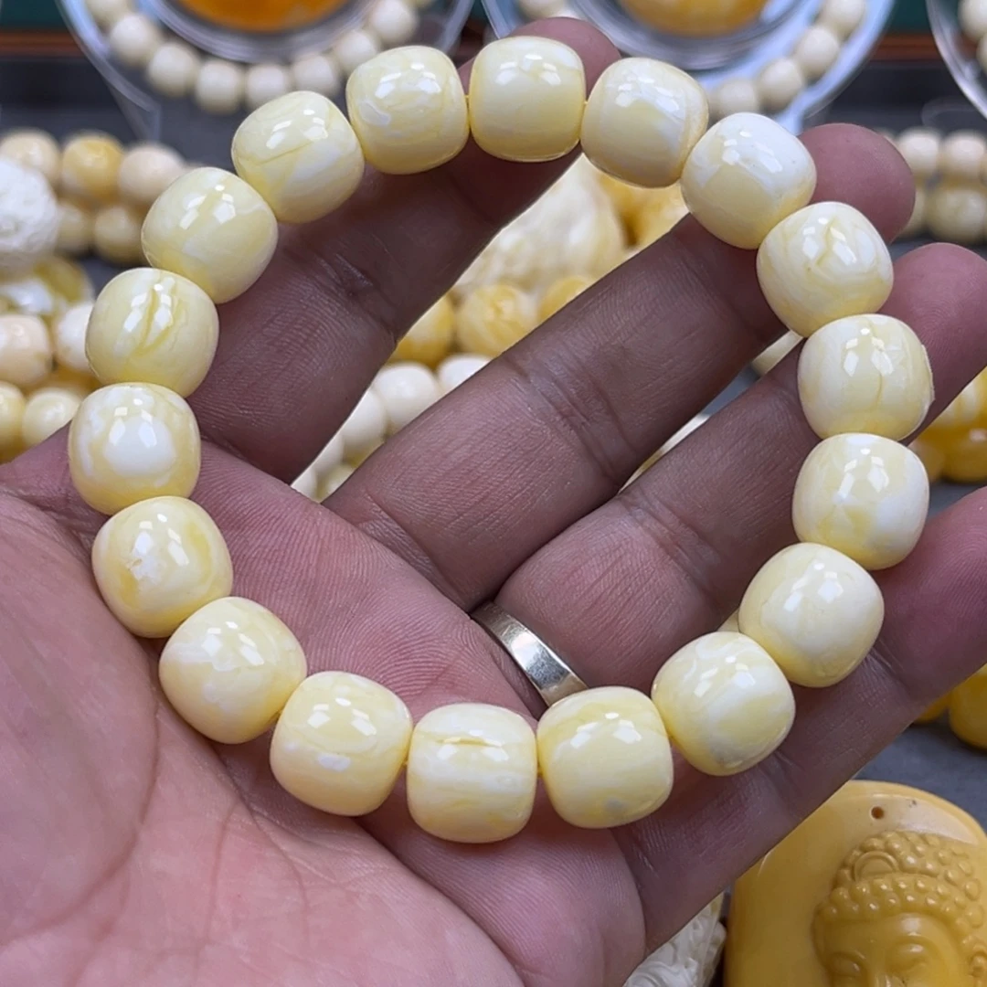 琥珀未镶嵌手串同料焦皮奶瓷白花老邢13mm