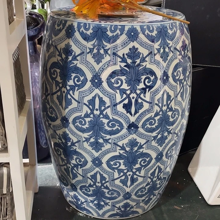 陶瓷花瓶部分（微瑕）