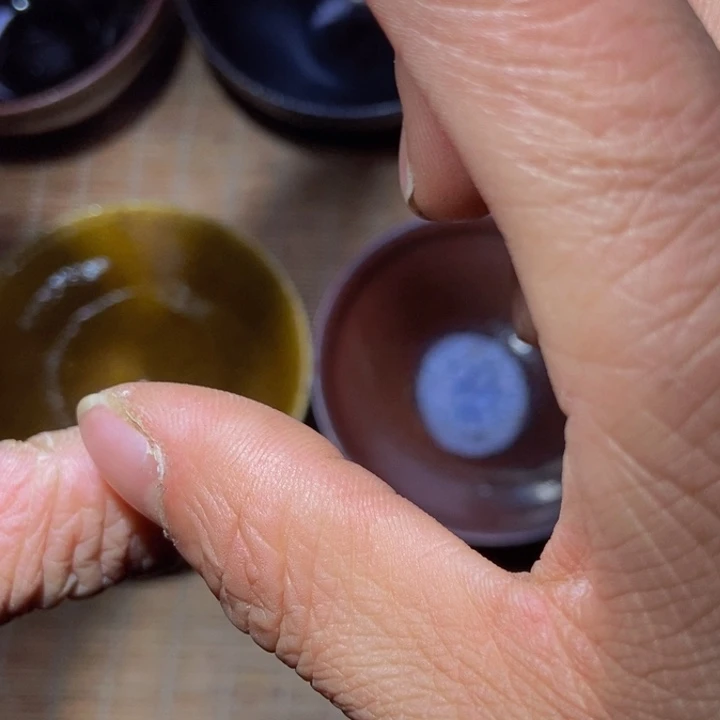 茶盏j****。你是我的眼里有