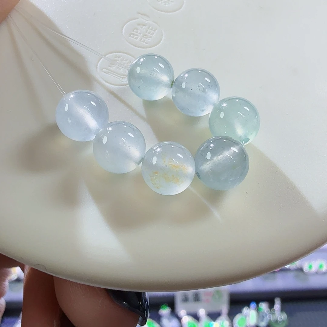 翡翠未镶嵌颈饰卡7 买断福利