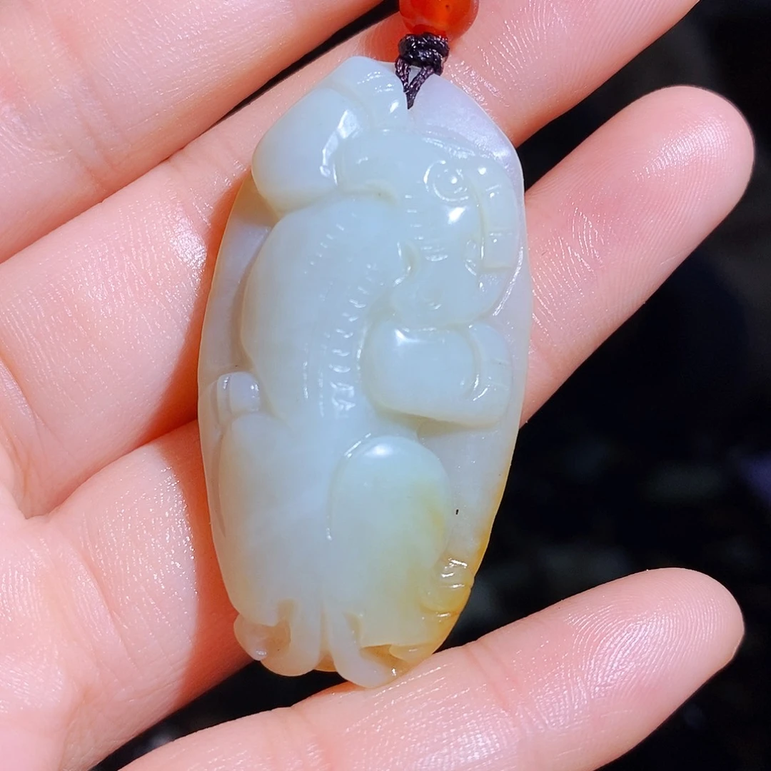 和田玉颈饰未镶嵌