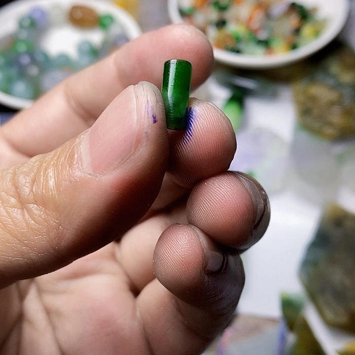 五***哥翡翠散珠天然翡翠A货