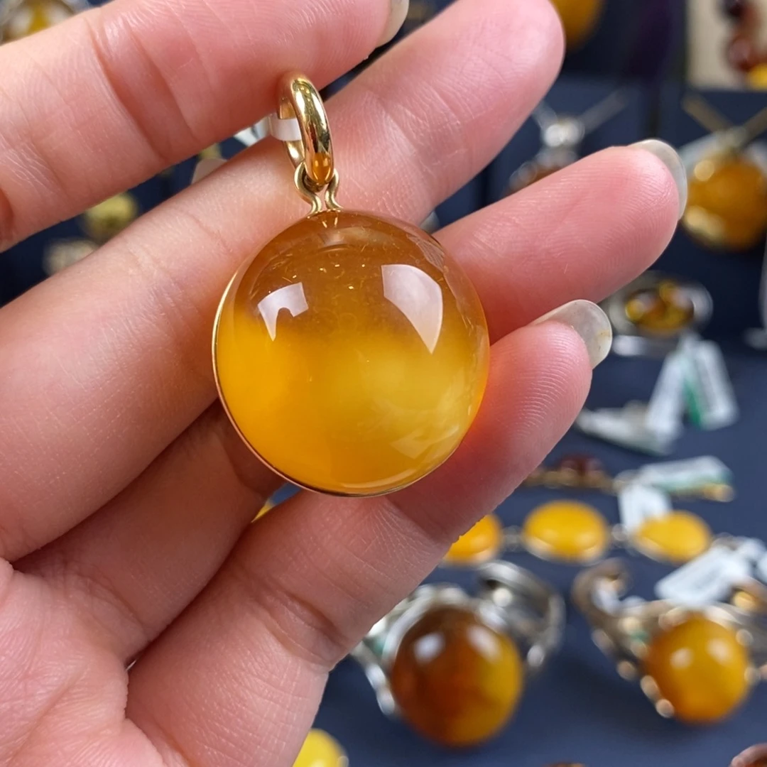 琥珀颈饰18K金镶嵌复古