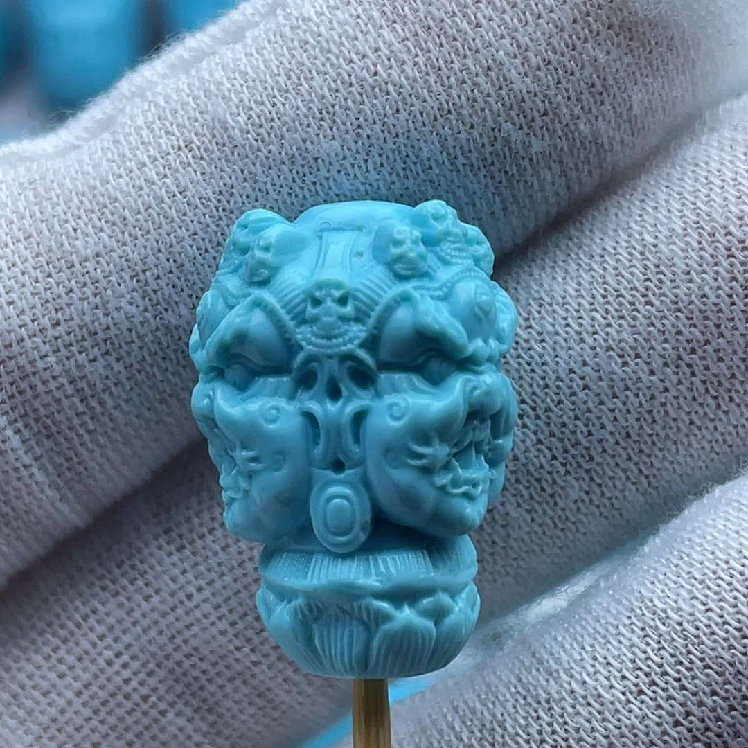 绿松石未镶嵌珠宝奇石