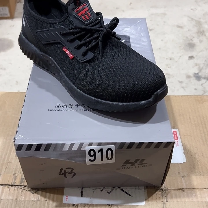 910号。43码防砸防刺。鞋底磨损介意勿拍