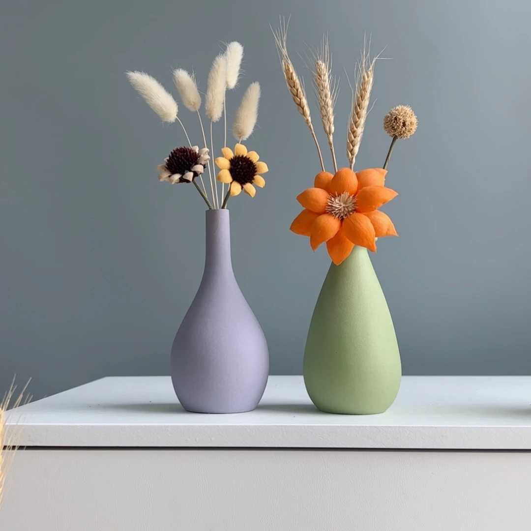 摆件陶瓷小花瓶摆件含花总高约20-30cm