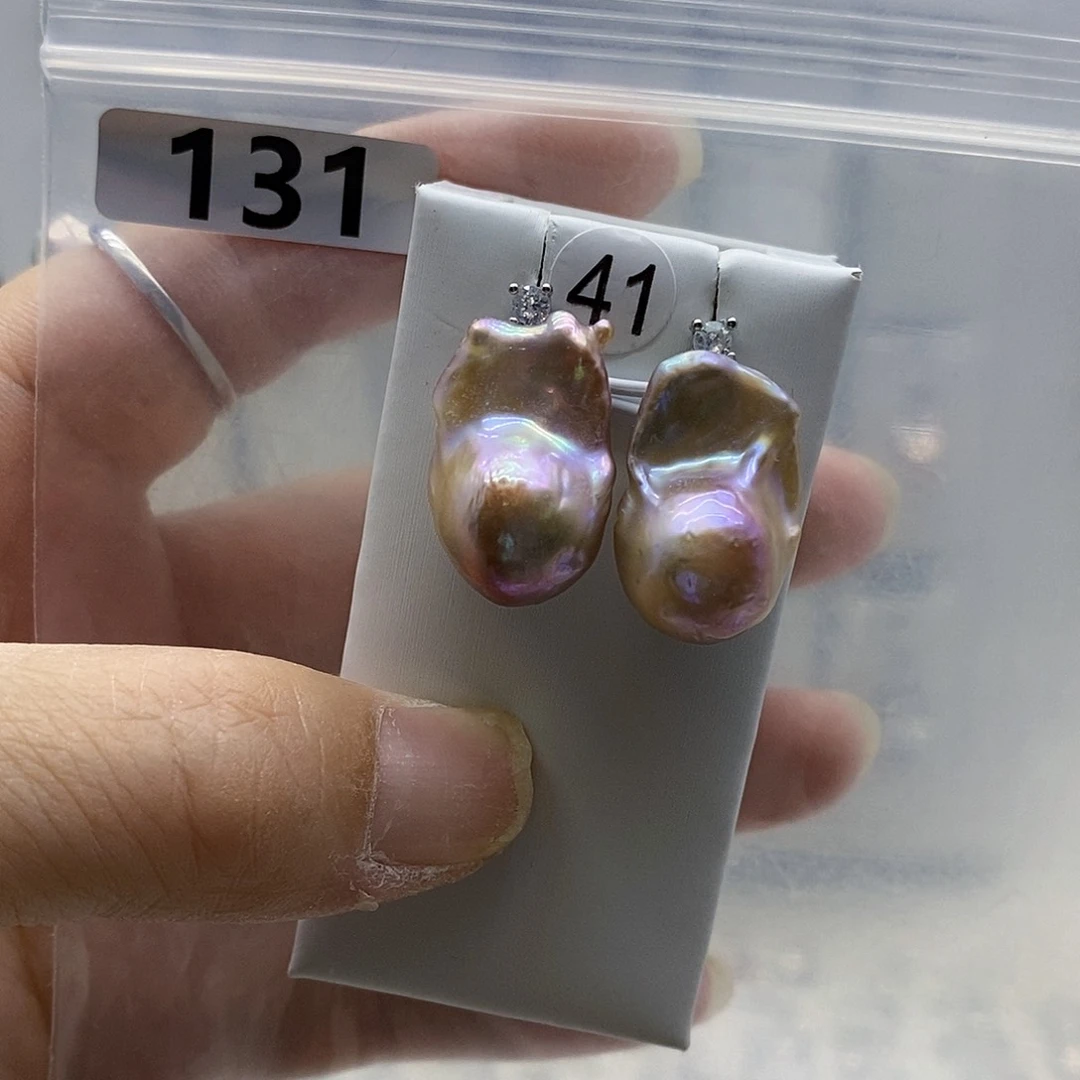 合金耳饰淡水珍珠