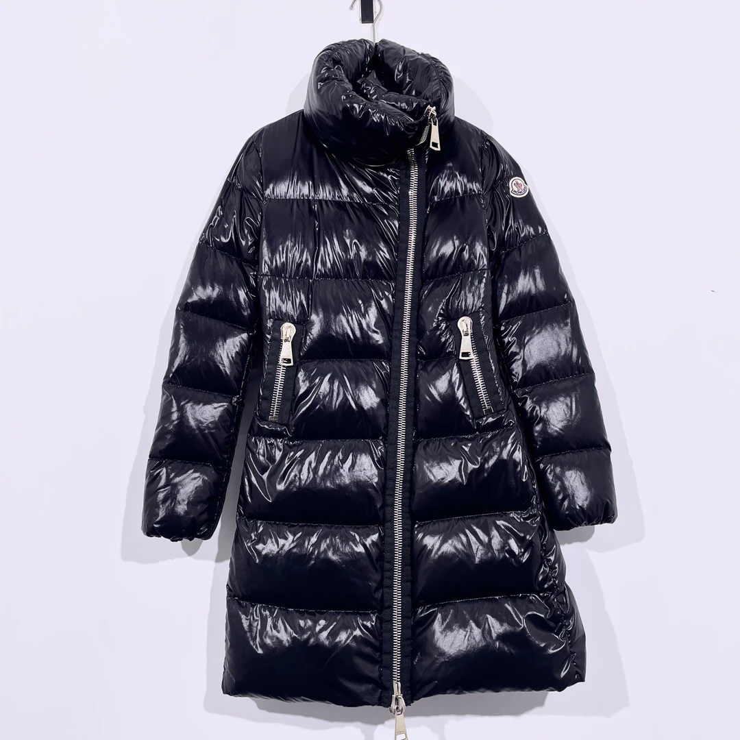 99新 MONCLER 黑色拉链羽绒服/0码/A00979