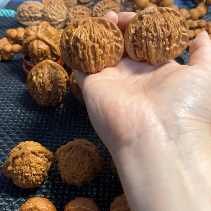 核桃把件@****@四座楼47尺寸8888