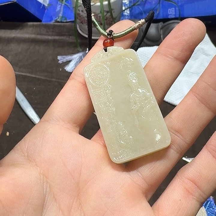 未镶嵌和田玉（糖玉）车挂