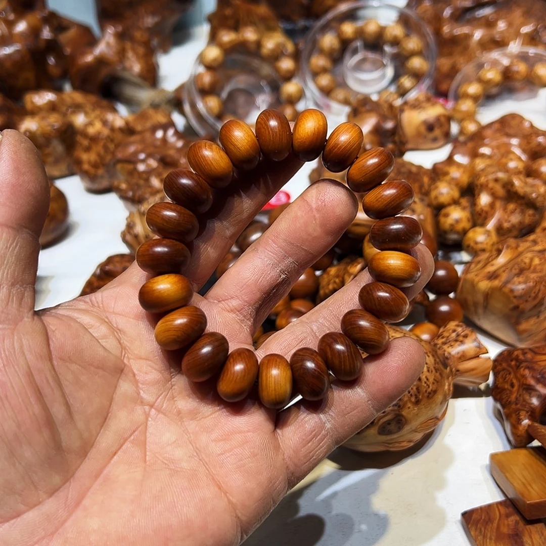 茶***光柏木算盘珠手串一条