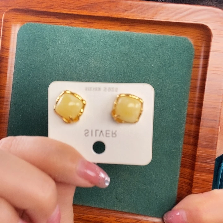 银S925镶嵌蜜蜡耳饰耳钉