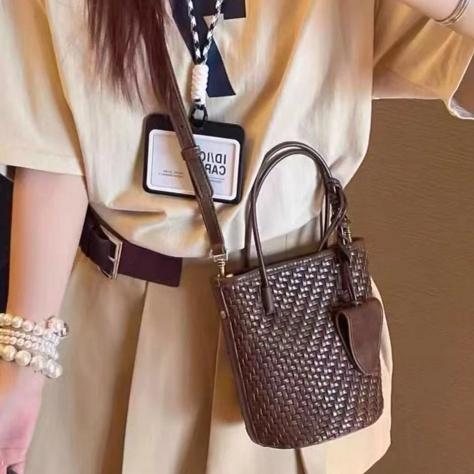 迷你编织单肩手提包女2025新款时尚洋气手机斜挎包百搭单肩包潮