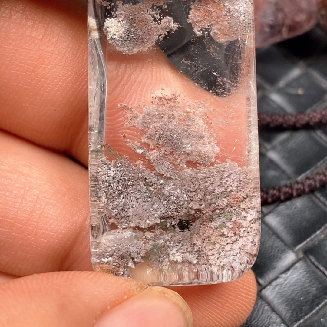 未镶嵌颈饰水晶水晶