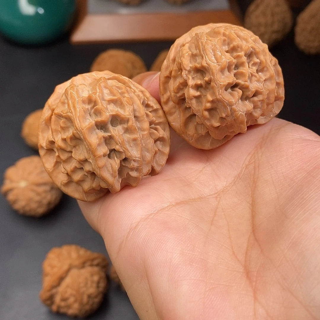 文玩核桃把件苹果全品40