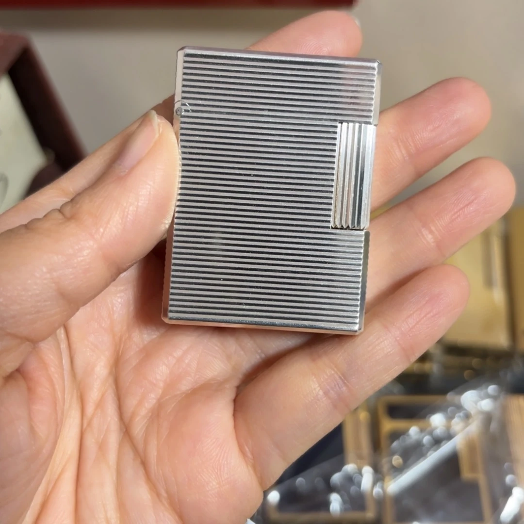 都登卡中古打火机
