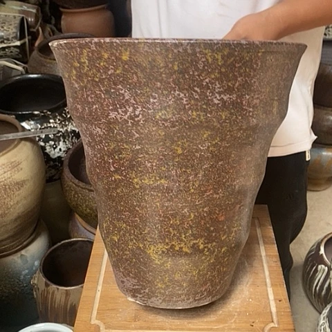 紫砂花盆口30高度31铁锈