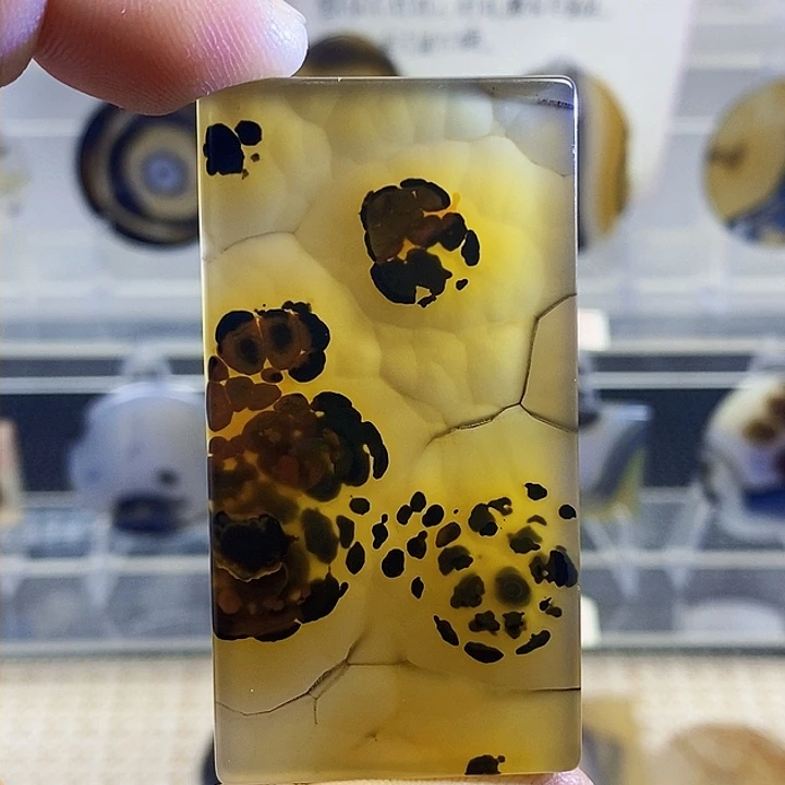 未镶嵌颈饰玛瑙/玉髓