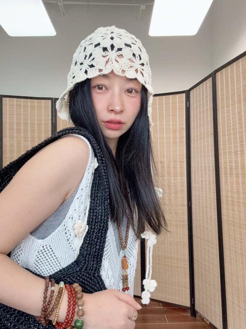 （小白兔）薄款夏天休闲风镂空网红时尚流苏包头帽