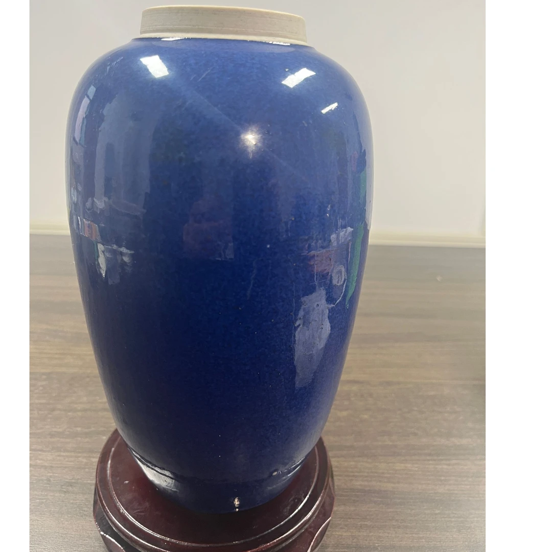 绪哥洒蓝釉萝卜罐，高22.5公分，全品