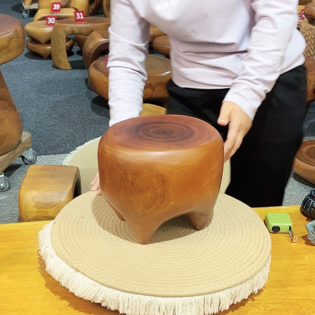 6 号香樟木尺寸：254-21-20cm