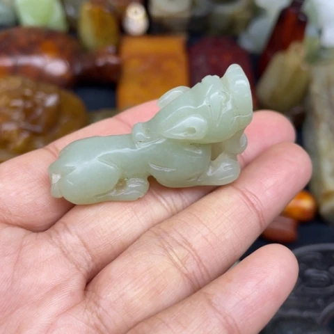 和田玉未镶嵌颈饰98