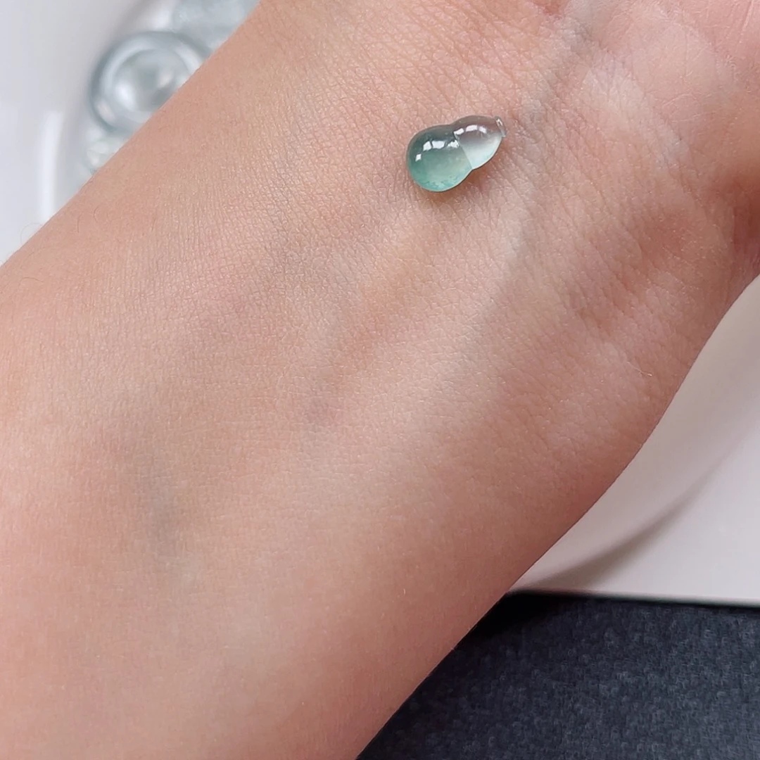 翡翠裸石纯天然A货缅甸翡翠