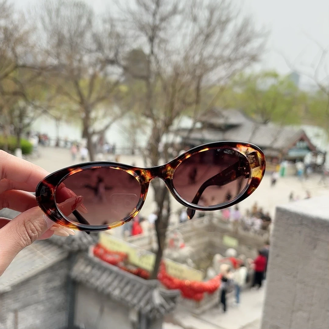 琥珀新款Mina同款复古猫眼墨镜男女高级感显脸小防紫外线凹造型