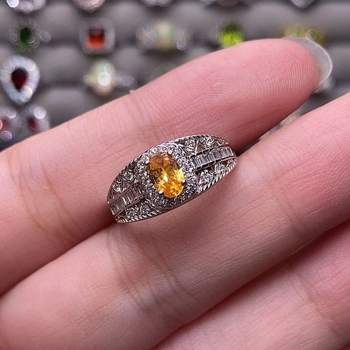 银S925镶嵌石榴石（芬达石）戒指