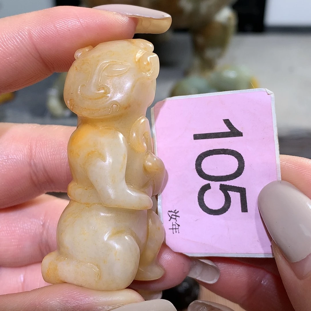 颈饰未镶嵌和田玉豪**羁