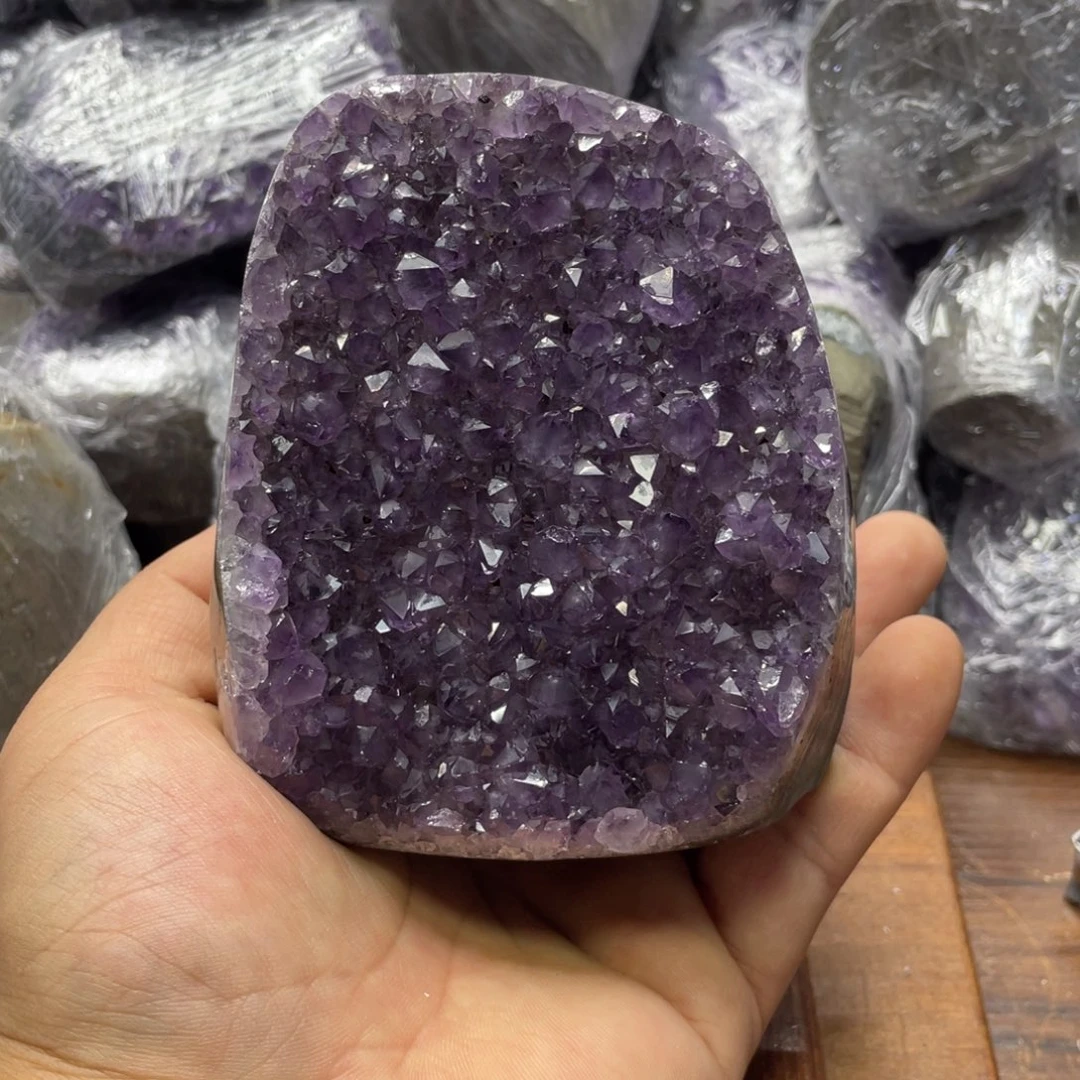未镶嵌大型摆件（非配饰）水晶