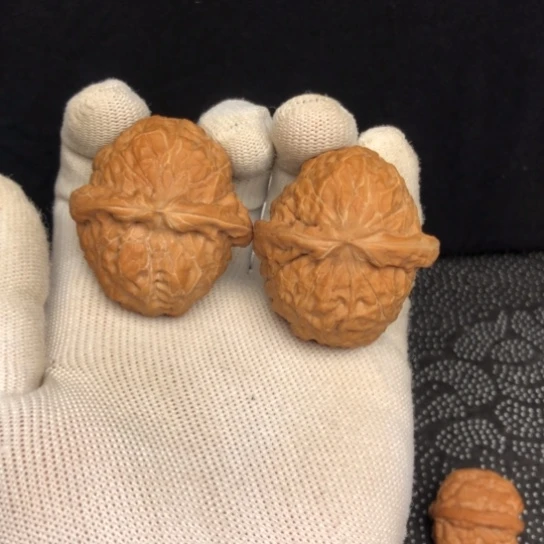 文玩核桃吊坠南瓜墩