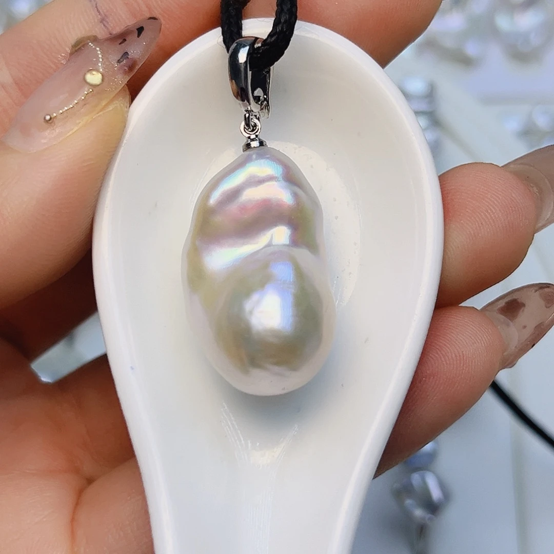 颈饰未镶嵌淡水珍珠