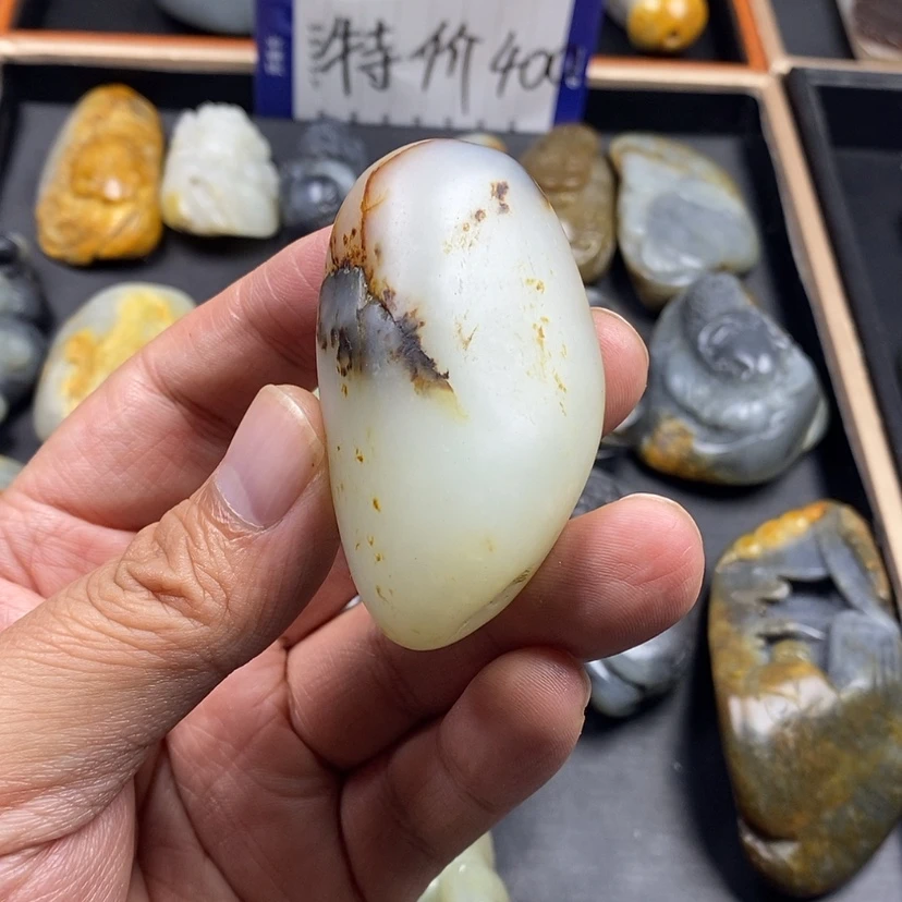 【闪购商品】未镶嵌和田玉把件路*某