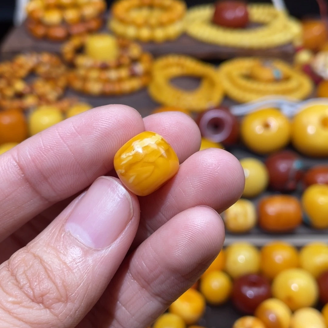 蜜蜡未镶嵌裸石直径13