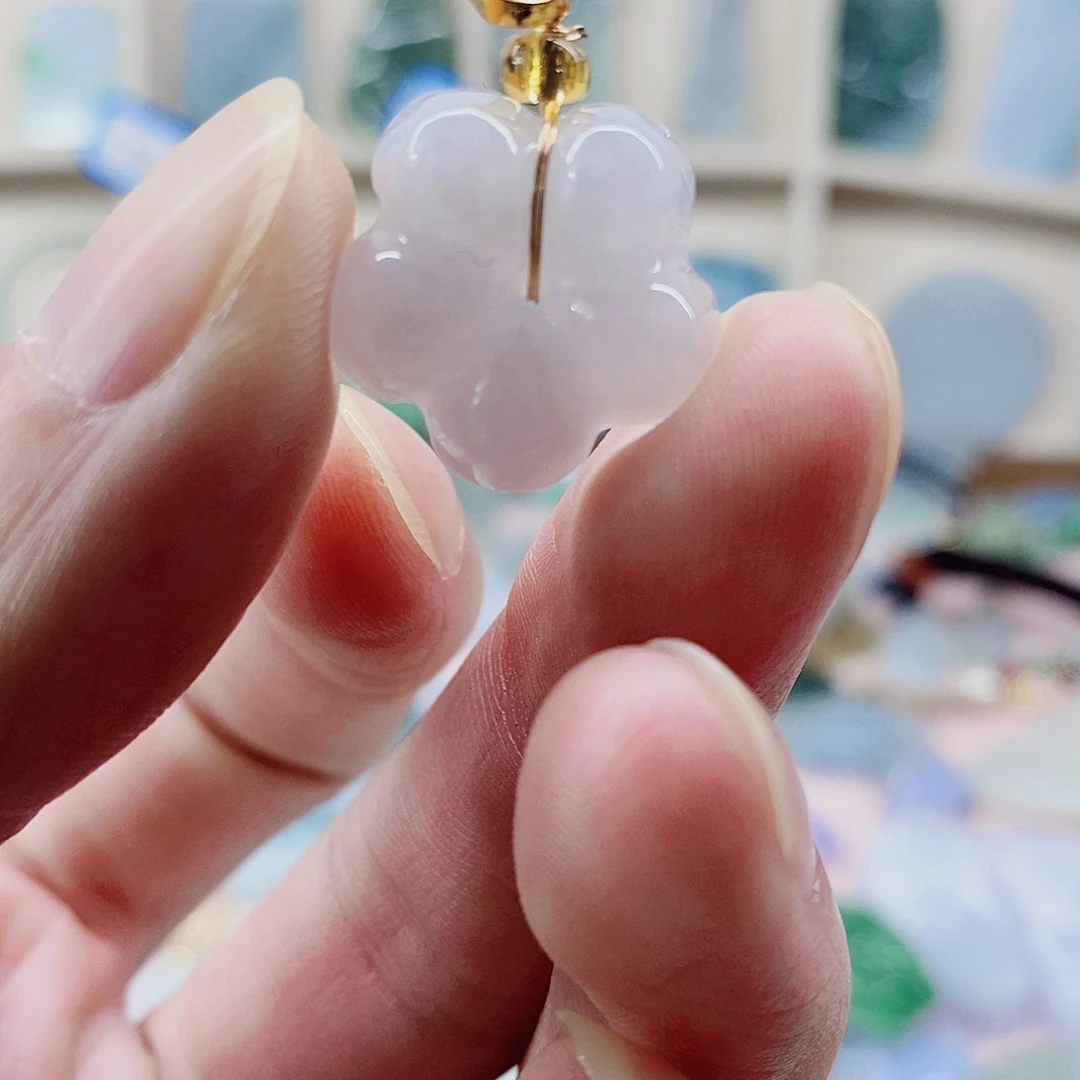 颈饰未镶嵌翡翠天然