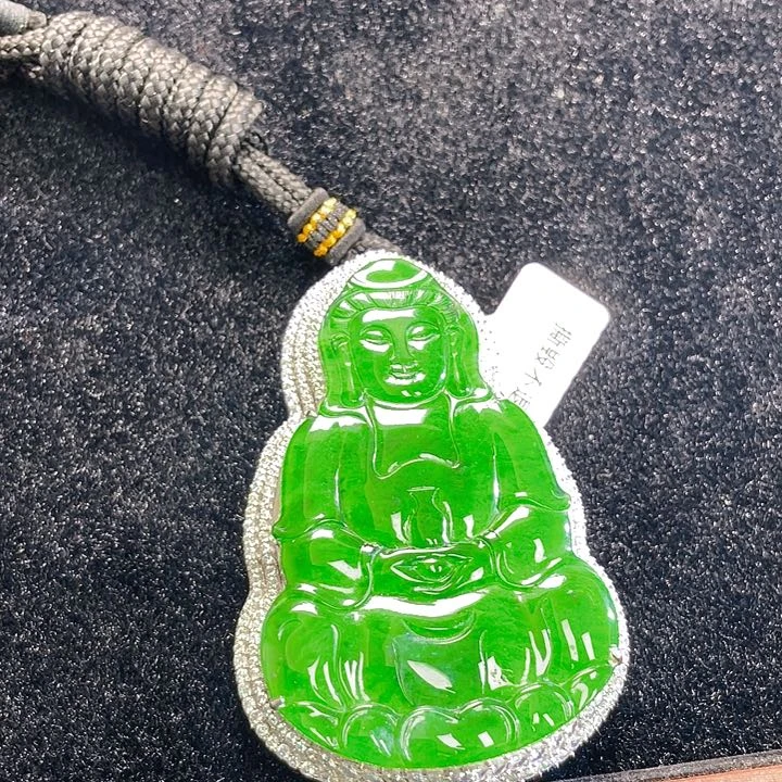 翡翠颈饰未镶嵌68，