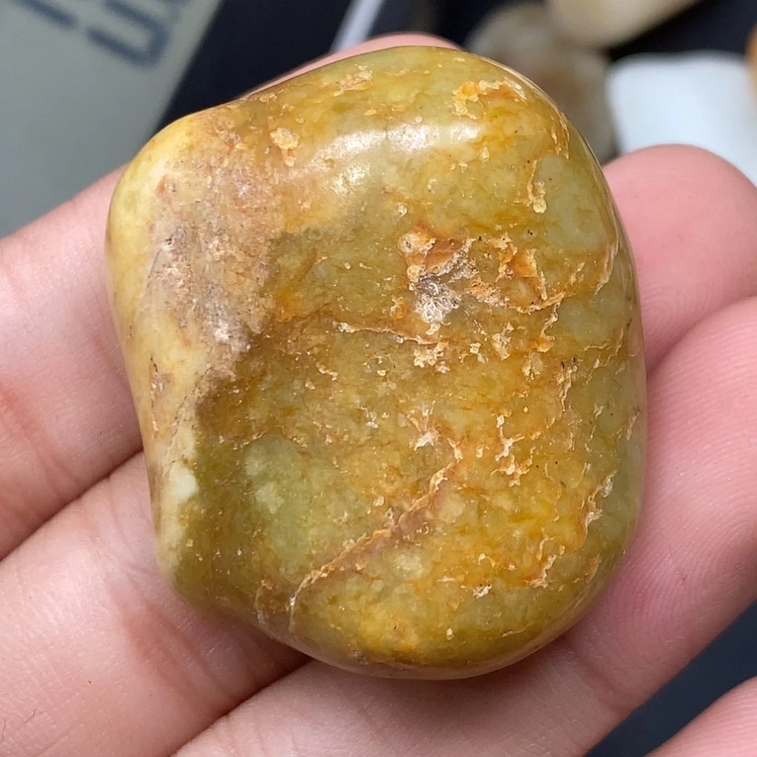 和田玉（糖玉）未镶嵌挂件