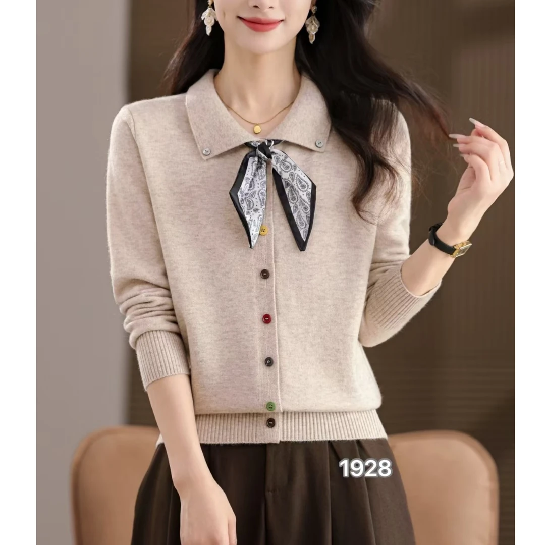 2025新款中年妈妈秋装小开衫洋气毛衣中老年女装春秋针织衫上衣