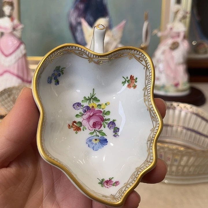 杯 欧洲中古瓷器摆件