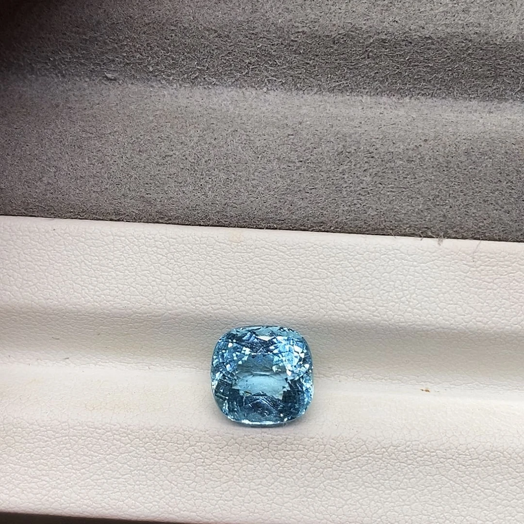 海蓝宝石裸石4.82克拉天然圣玛利亚海蓝宝