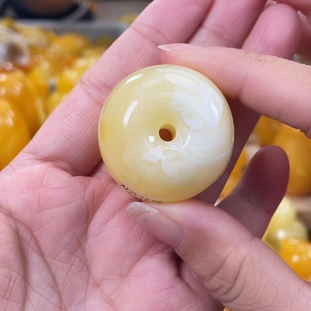 琥珀未镶嵌裸石h24