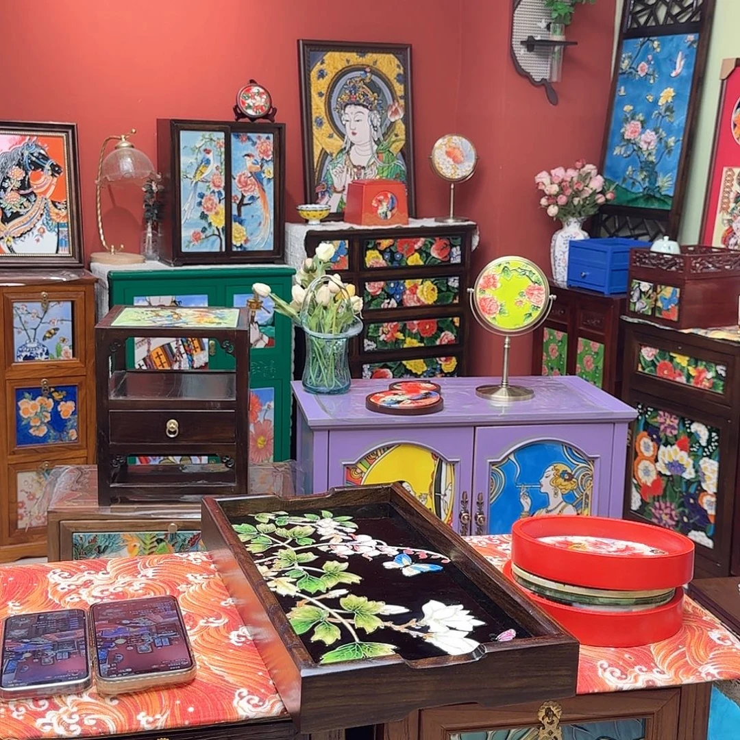 苹***奶瓷片玉兰花黑底茶盘23×43