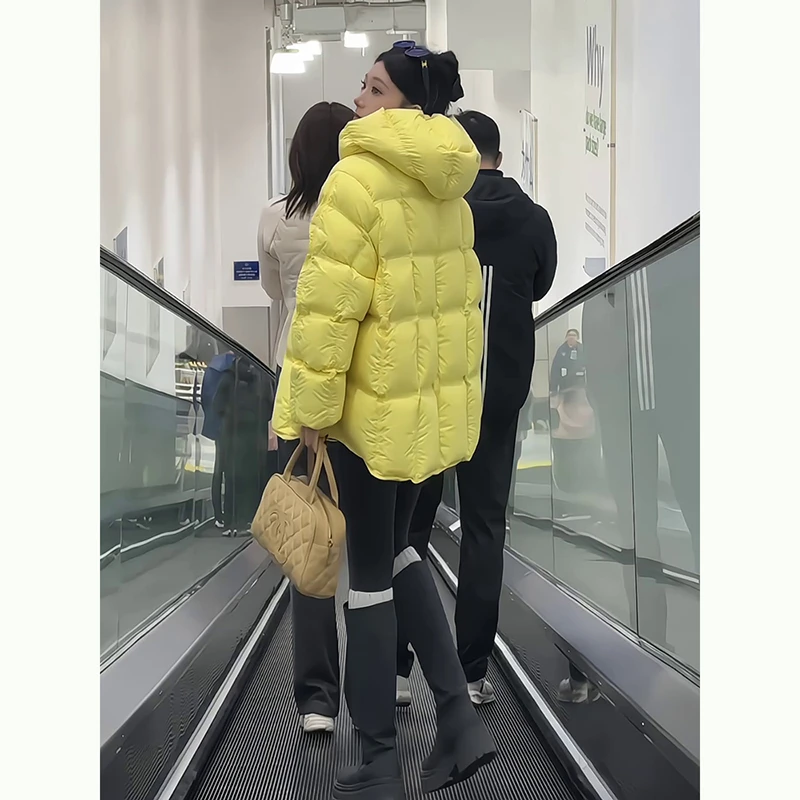 黄色格子短款羽绒服女冬季2025新款小个子90白鸭绒连帽面包服外套