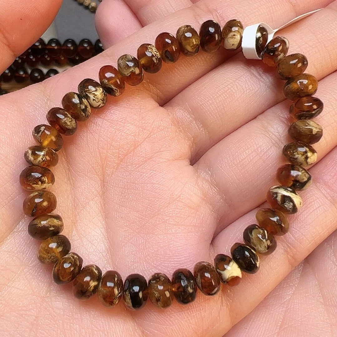 琥珀未镶嵌裸石抚顺琥珀七10513