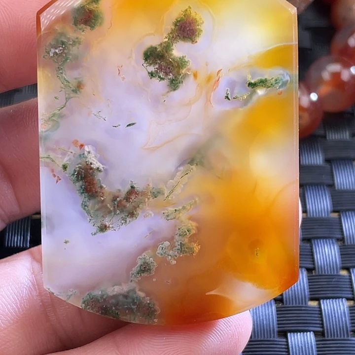 漫***：玛瑙/玉髓颈饰未镶嵌