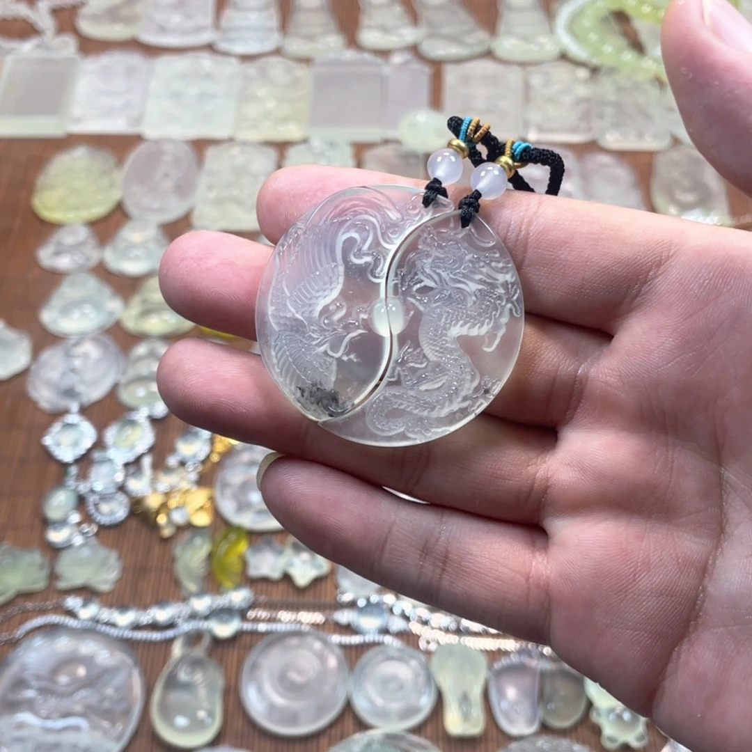 未镶嵌蛇纹石玉多样性随机发一