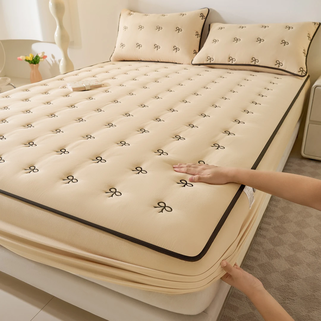 夹棉小清新刺绣款床笠家用卧室席梦思床垫保护罩防尘罩防滑罩全包