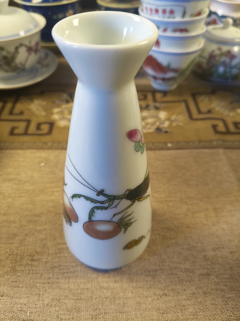 景德镇陶瓷手工堆料粉彩釉上彩螳螂茶壶